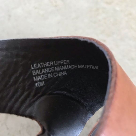 HINGE Leather Platform Sandal - Picture 7 of 8